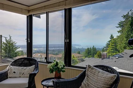 3821 Lonsdale Avenue, North Vancouver For Sale - image 25