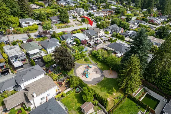 3821 Lonsdale Avenue, North Vancouver For Sale - image 30