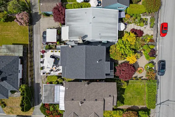 3821 Lonsdale Avenue, North Vancouver For Sale - image 35