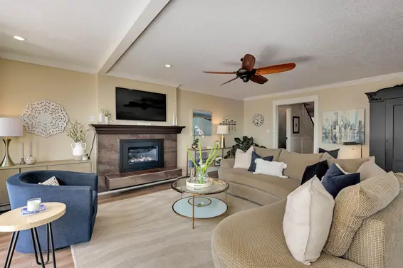 3821 Lonsdale Avenue, North Vancouver For Sale - image 6