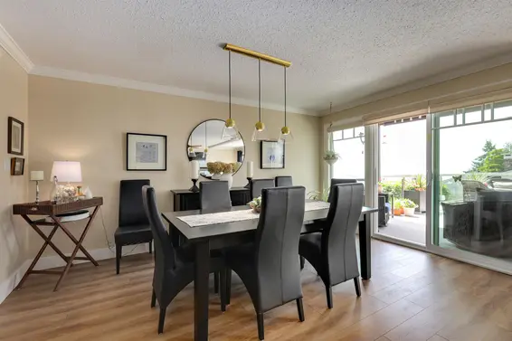 3821 Lonsdale Avenue, North Vancouver For Sale - image 9