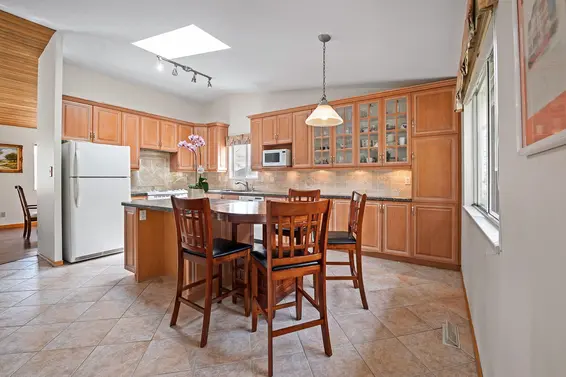 4130 Russell Court, North Vancouver For Sale - image 11