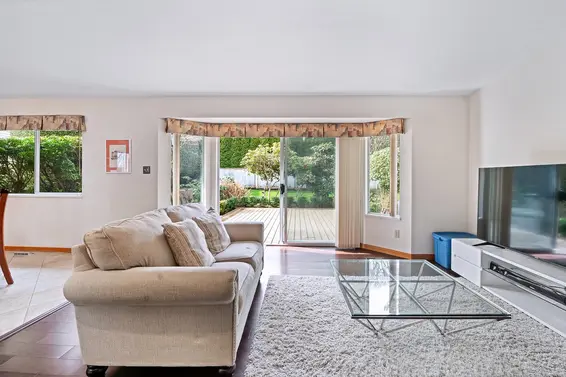 4130 Russell Court, North Vancouver For Sale - image 15