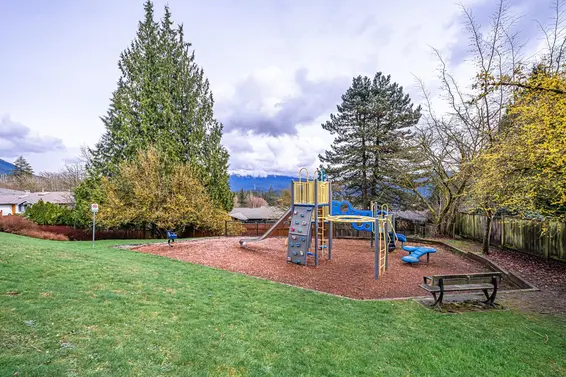 4130 Russell Court, North Vancouver For Sale - image 40