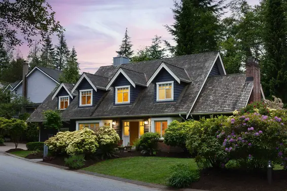 5305 Sprucefeild Road, West Vancouver