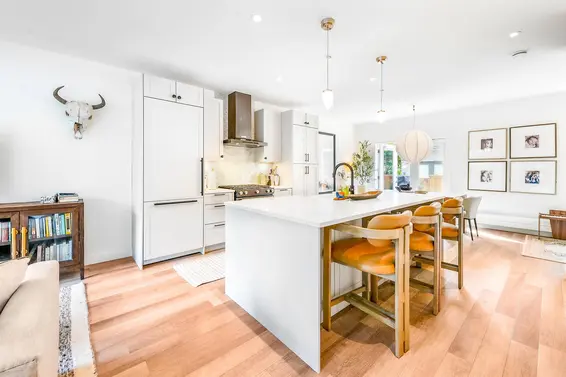 127 525 East 2nd Street, North Vancouver For Sale - image 3