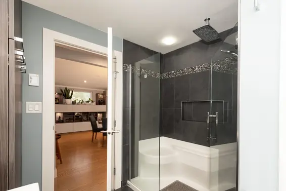 1912 Cliffwood Road, North Vancouver For Sale - image 19