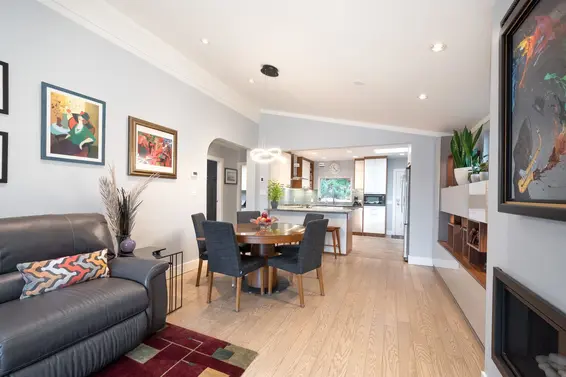 1912 Cliffwood Road, North Vancouver For Sale - image 8
