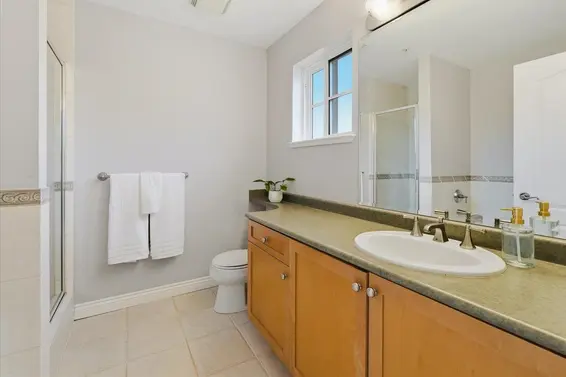 11 2688 Mountain Highway, North Vancouver For Sale - image 15