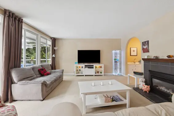 1481 East 20th Street, North Vancouver For Sale - image 4