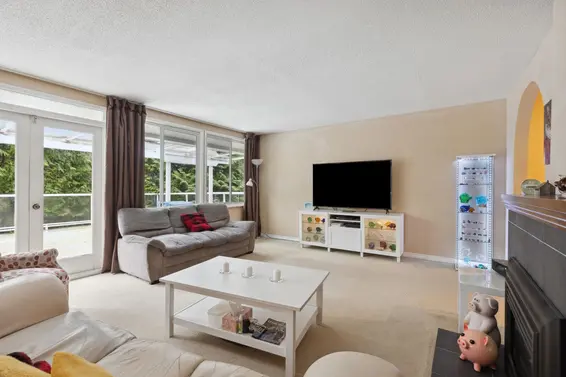 1481 East 20th Street, North Vancouver For Sale - image 5