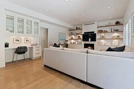 934 Forest Hills Drive, North Vancouver For Sale - image 15