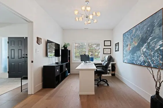 934 Forest Hills Drive, North Vancouver For Sale - image 23