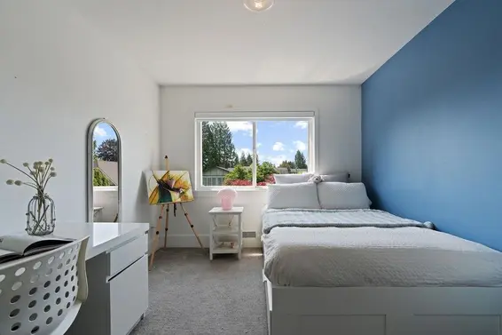 934 Forest Hills Drive, North Vancouver For Sale - image 27