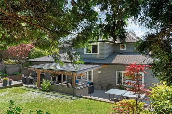 934 Forest Hills Drive, North Vancouver For Sale - image 30