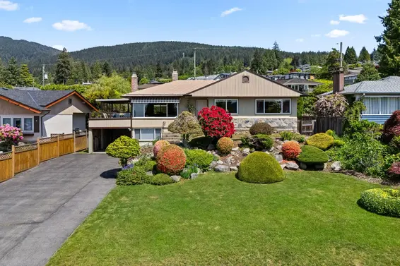 170 Carisbrooke Crescent, North Vancouver