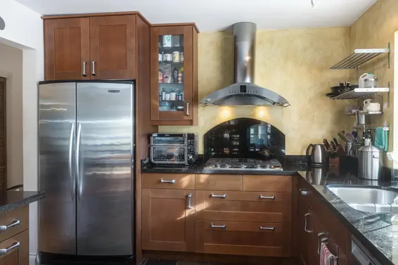 2041 Tompkins Crescent, North Vancouver For Sale - image 23