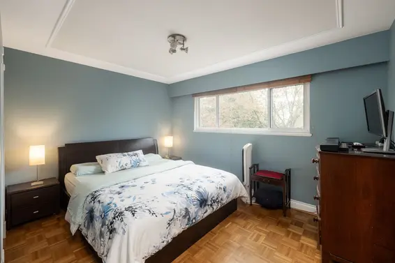 2041 Tompkins Crescent, North Vancouver For Sale - image 32