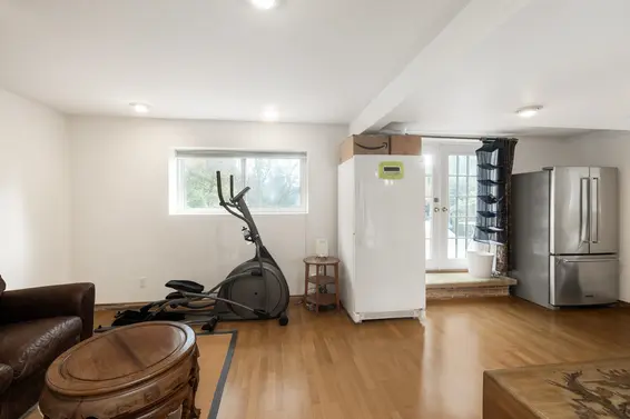 2041 Tompkins Crescent, North Vancouver For Sale - image 36