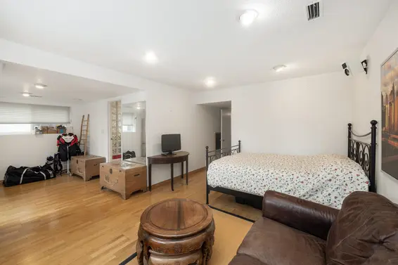 2041 Tompkins Crescent, North Vancouver For Sale - image 37