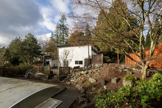 2041 Tompkins Crescent, North Vancouver For Sale - image 8