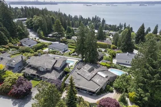 3180 Westmount Place, West Vancouver For Sale - image 34