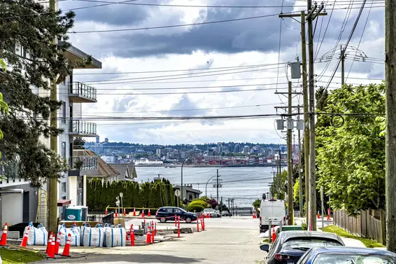 376 East 4th Street, North Vancouver For Sale - image 3