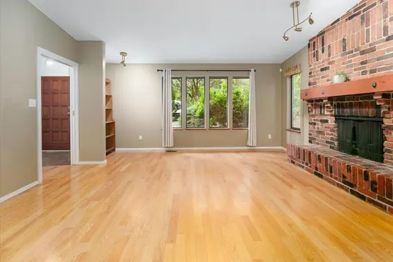277 East Braemar Road, North Vancouver For Sale - image 11