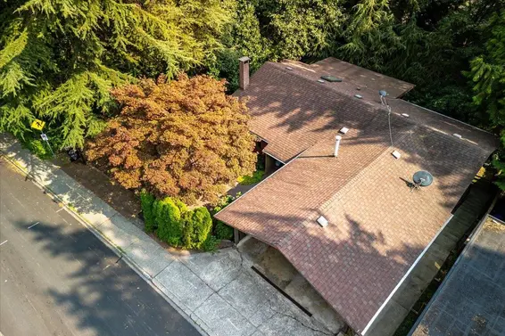 277 East Braemar Road, North Vancouver For Sale - image 36