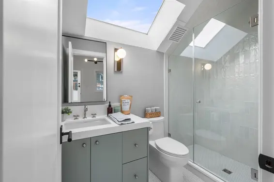 106 East 26th Street, North Vancouver For Sale - image 22