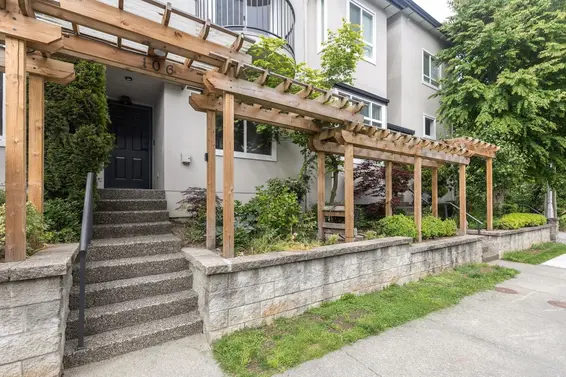 106 East 26th Street, North Vancouver For Sale - image 30