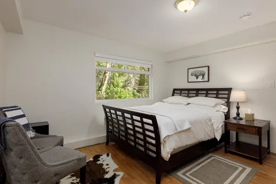 2441 Panorama Drive, North Vancouver For Sale - image 30