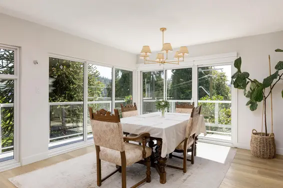2441 Panorama Drive, North Vancouver For Sale - image 8