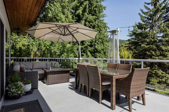 2441 Panorama Drive, North Vancouver For Sale - image 9