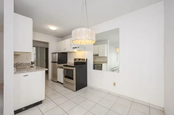 302 214 East 15th Street, North Vancouver For Sale - image 12