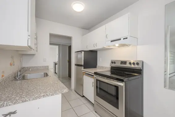 302 214 East 15th Street, North Vancouver For Sale - image 13