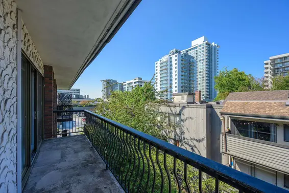 302 214 East 15th Street, North Vancouver For Sale - image 21