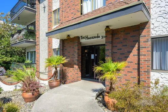 302 214 East 15th Street, North Vancouver For Sale - image 23