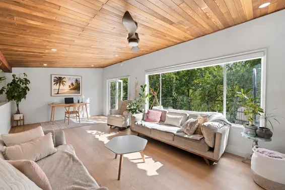 2787 Panorama Drive, North Vancouver For Sale - image 3