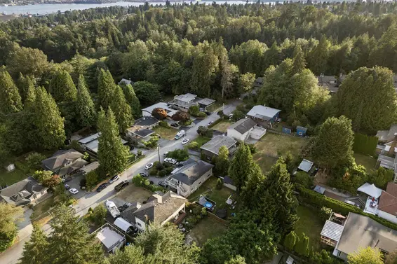 1190 East 15th Street, North Vancouver For Sale - image 34