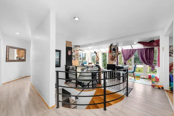 1190 East 15th Street, North Vancouver For Sale - image 5