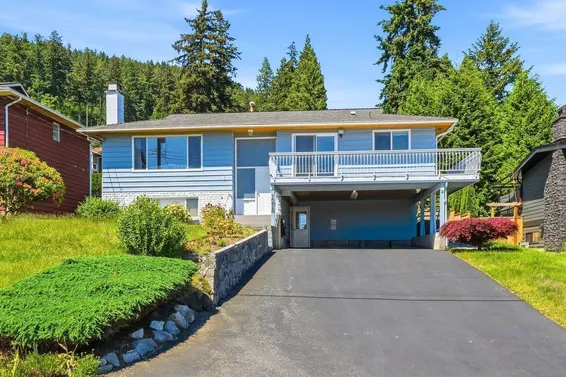 1218 Chamberlain Drive, North Blackburn