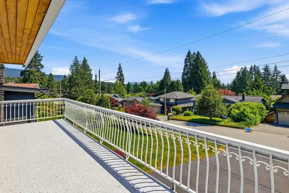 1218 Chamberlain Drive, North Vancouver For Sale - image 25