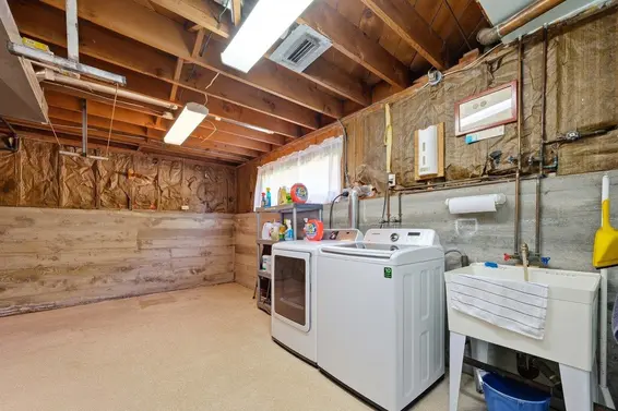 1218 Chamberlain Drive, North Vancouver For Sale - image 28