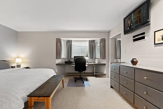 2894 Mount Seymour Parkway, North Vancouver For Sale - image 22