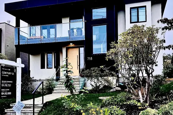 718 East Keith Road, North Vancouver