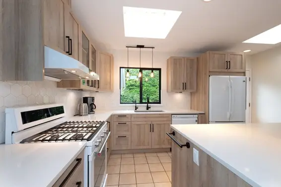 530 East Queens Road, North Vancouver For Sale - image 7