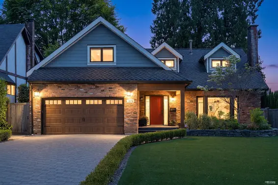2270 Ennerdale Road, North Vancouver