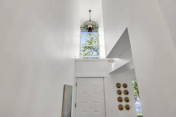 1664 St.Georges Avenue, Vancouver For Sale - image 3