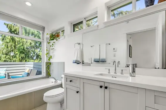 1664 St.Georges Avenue, Vancouver For Sale - image 7